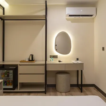 Hotel Fora Lara *