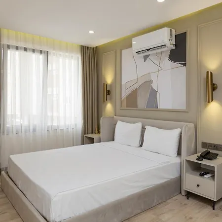 Hotel Fora Lara *
