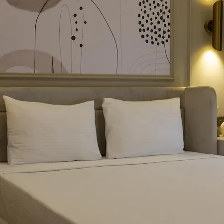 Hotel Fora Lara *
