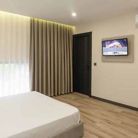 Hotel Fora Lara