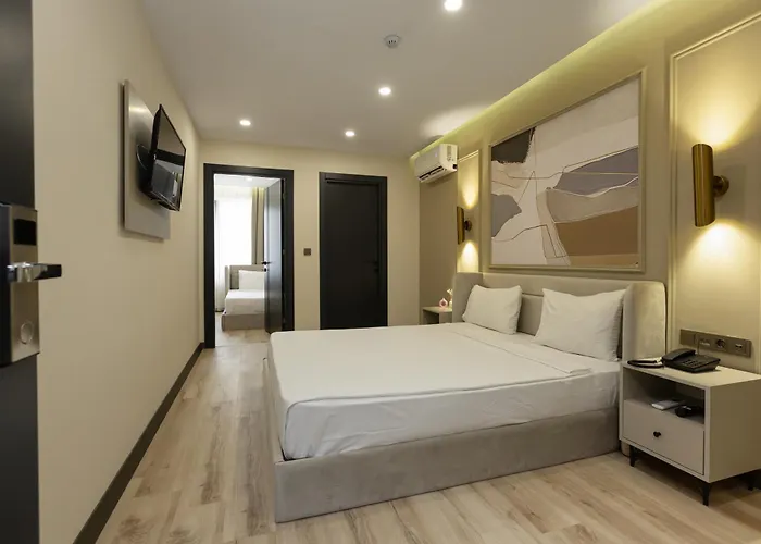 ホテル Fora Lara アンタルヤ