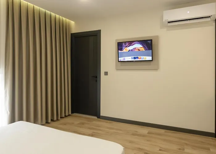 ホテル Fora Lara アンタルヤ